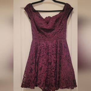 B. Smart Strapless Dress in Rich Burgundy Lace